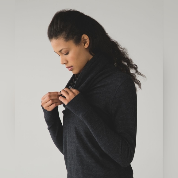 Lululemon in a cinch sweater - Picture 5 of 8